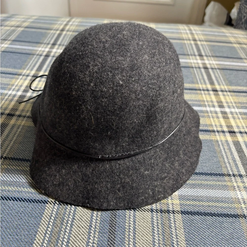 Filippo Catarzi Bucket Hat Winter 100% Wool Gray Black